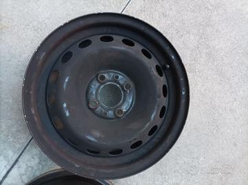Cerchi in ferro Fiat Punto