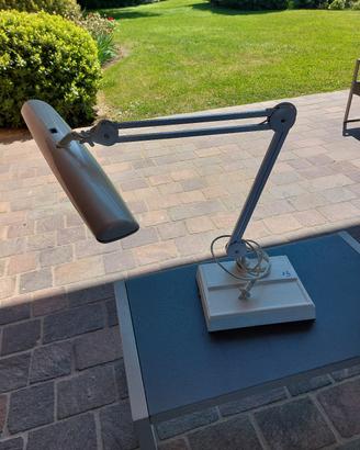 Lampada da lavoro allungabile e pieghevole 