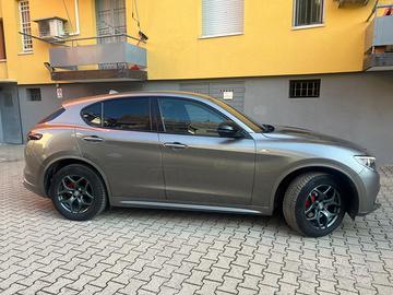Alfa romeo stelvio