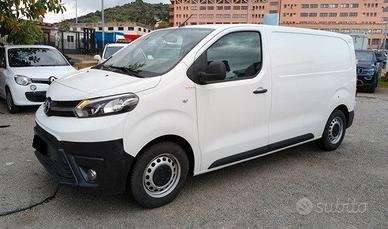 Toyota PROACE VAN CMFORT 1.5L