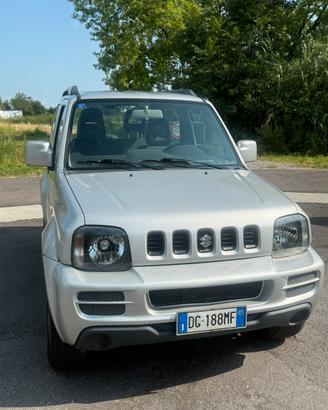 Suzuchi Jimny anno 2007