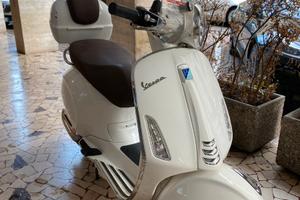 Vespa 125 primavera