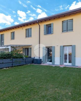 3 LOCALI A PESCANTINA