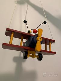 Lampadario in legno cameretta bambino