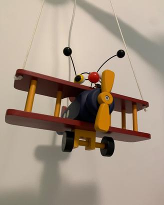 Lampadario in legno cameretta bambino
