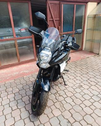 Moto kawasaki versys 650