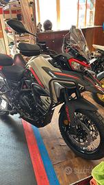 paracarene Benelli trk 702x