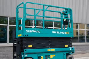 Piattaforma Scissors Elettrica Semovente Sunward S