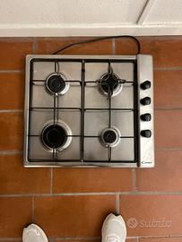 Piano cottura a gas in acciaio