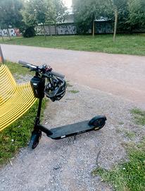 Monopattino elettrico VivoBike M-V35 Modificato 