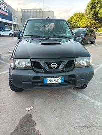 NISSAN TERRANO 2.7