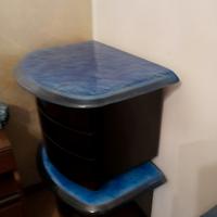 cassettiera con due scrivanie