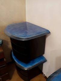 cassettiera con due scrivanie