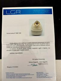 Anello in oro con diamante giallo e diamanti bianc