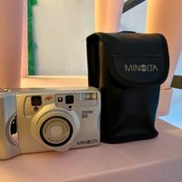 Macchina fotografica analogica vintage Minolta