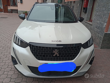 Peugeot 2008 gt line edition 130 cv