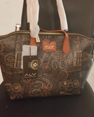 Borsa Alviero Martini nuova