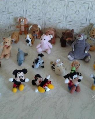 Animali e pupazzi di peluche