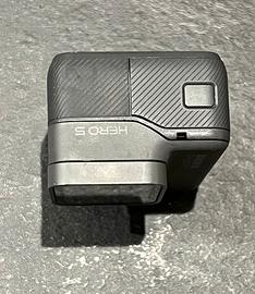 GoPro hero 5 black + accessori