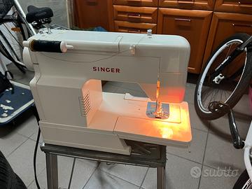Macchina da cicito Singer Ideal 5808C