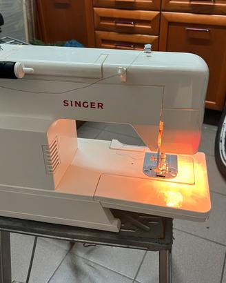 Macchina da cicito Singer Ideal 5808C