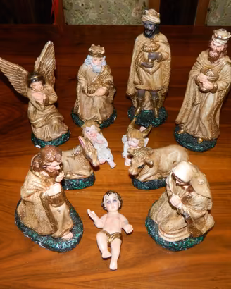 Statue natività in gesso 11 personaggi 24 cm