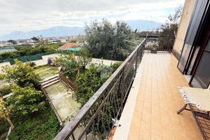 PALAZZINA A BOSCOTRECASE