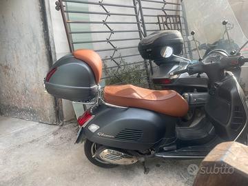 Vespa 300 gts sport