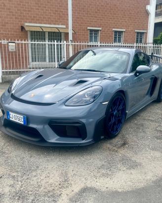 Porsche 718 Cayman 4.0 GT4 RS