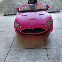 Macchinina elettrica per bambina 