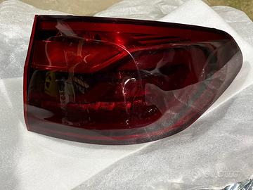 Fanale Post dx Bmw Serie 5 M  Scuro 63217388948