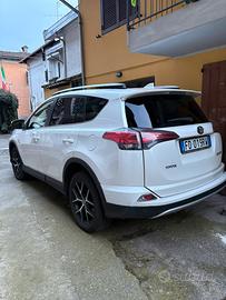 RAV 4 anno 2016