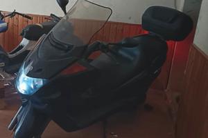 YAMAHA MAJESTY 250