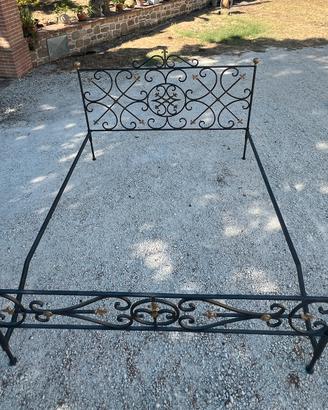 Letto fine 700