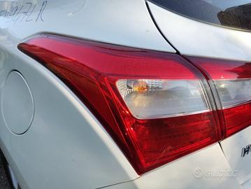 Fanale posteriore sinistro HYUNDAI I30 del 2015