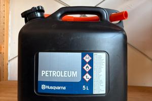 Lattina  benzina husqvarna