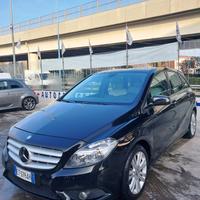 MERCEDES CLASSE B-160 CDI 67.000 KM. 09-2013