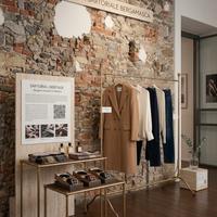 Stendino in ferro anticato