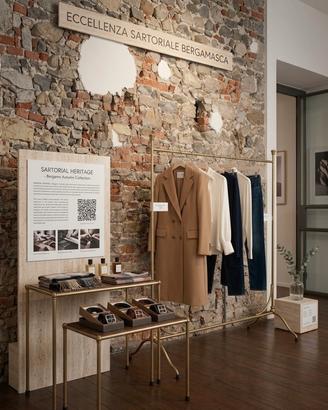 Stendino in ferro anticato