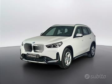 BMW X1 U11 - iX1 edrive 20 X-Line U13743
