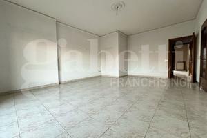 Appartamento Isernia [Z2 VNDGRL B4VRG] (Centro)