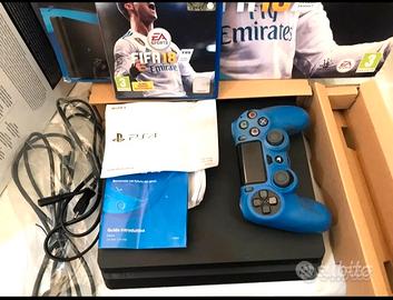 PS4 Slim 1TB Ronaldo FIFA 18 NUOVA Firmware Basso