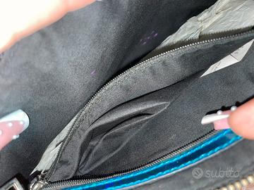 Pochette pinko olografica