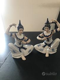 Coppia statuine Indonesia