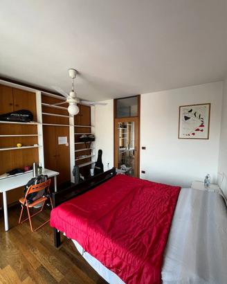 In grande appartamento camera mare uso singola