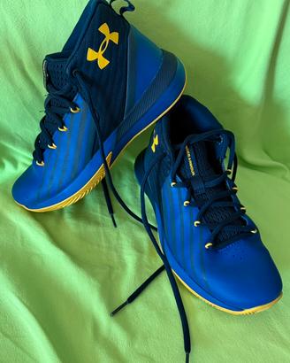 Scarpe da basket da bambino Under Armour