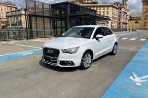 AUDI A1 1.6 TDI S tronic Admired