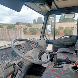 Iveco eurocargo con gru 75 e 14