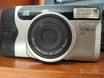 macchina fotografica Nikon zoom 600 Panorama