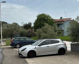 Alfa romeo giulietta quadrifoglio (finanziabile)